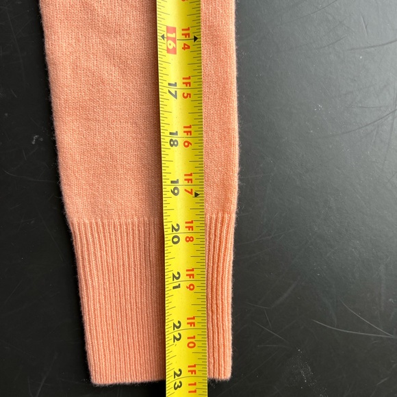 NWT J.Crew Cashmere Sweater.  Sz  XXS, side slits.  Tangerine/Orange Creamsicle. - Picture 4 of 6